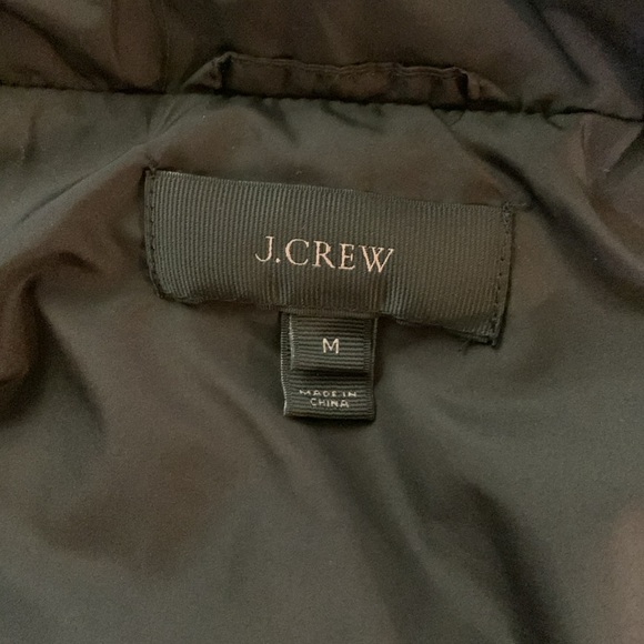 J. CREW Quilted Down Excursion Vest size M - Picture 11 of 11